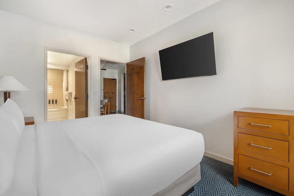 Bedroom. Interior and views may vary based on location and availability.