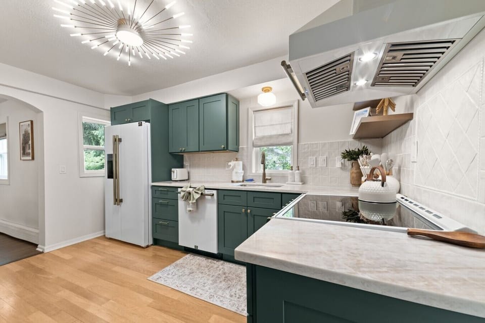 A fully stocked kitchen that’s as beautiful as it is functional.