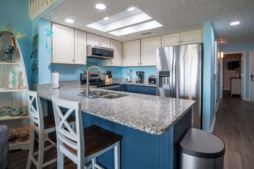 Kitchen bar seating for 2