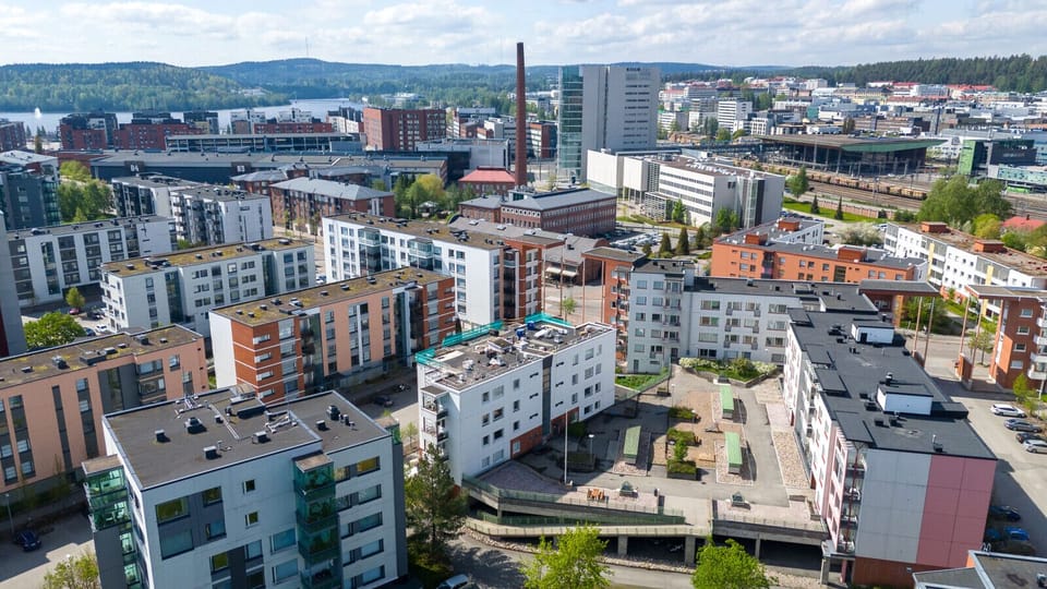 A high-angle look at the vibrant and urban Lutakko district, perfectly combining modern city living with easy access to nature.