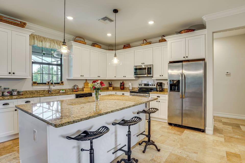 Kitchen | Dishwasher