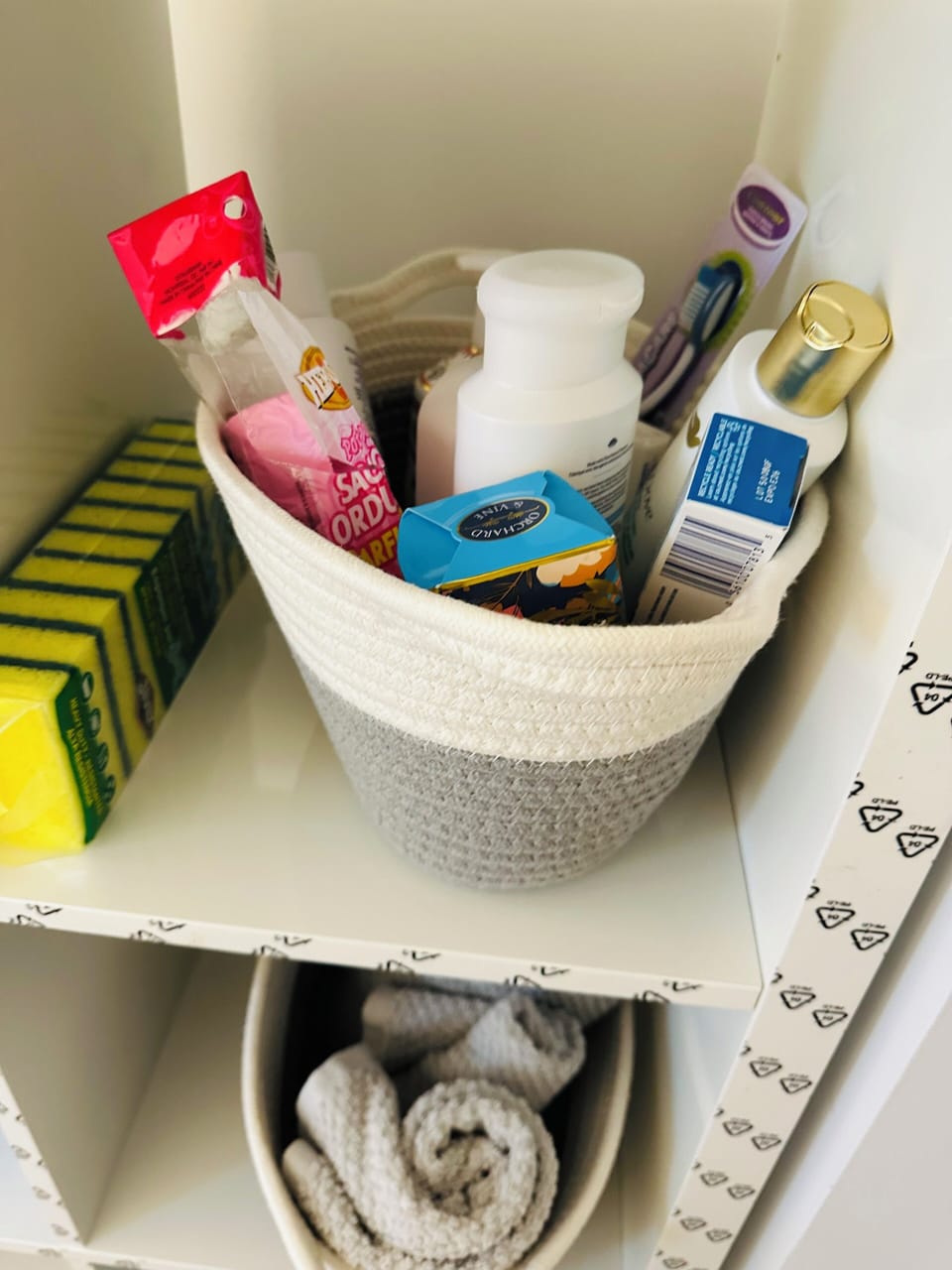Bathroom amenities