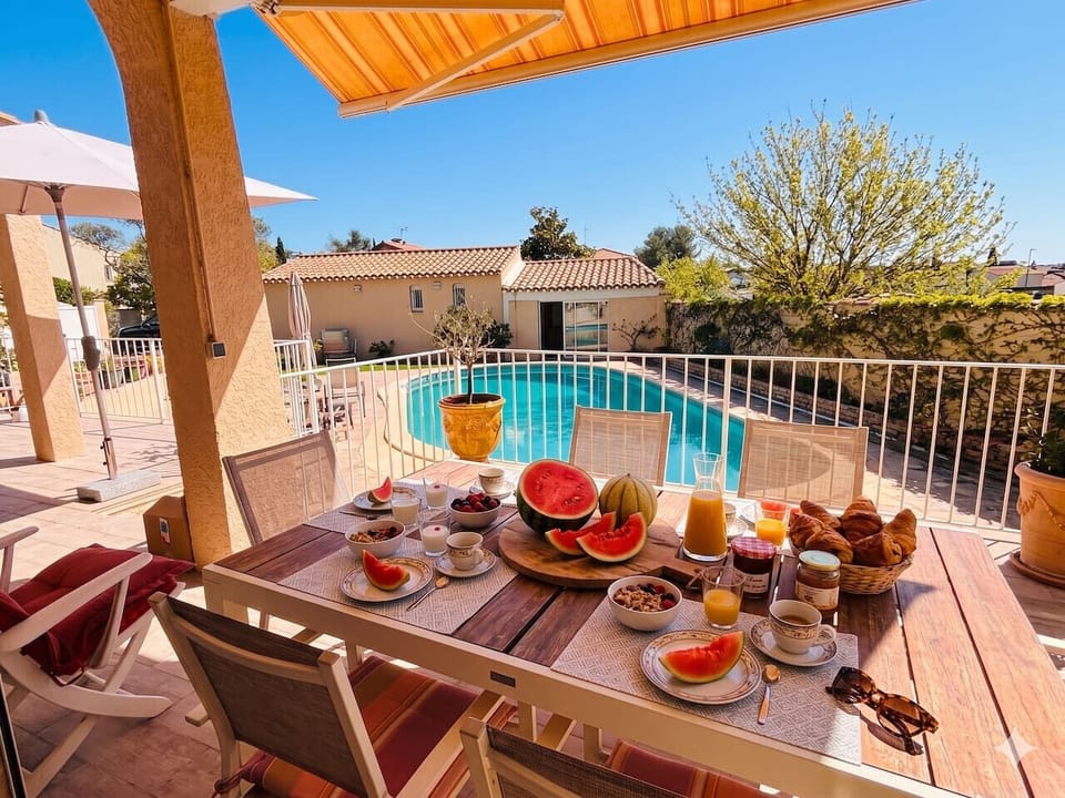 Grande villa avec Grande piscine