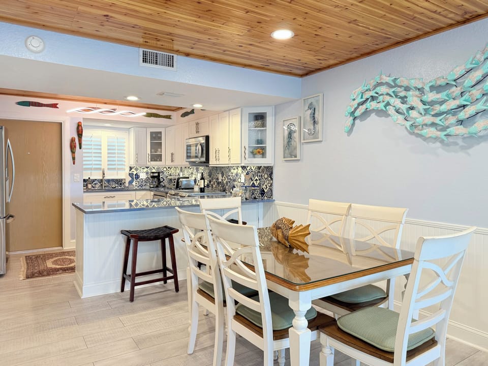 Dining area and Kitchen