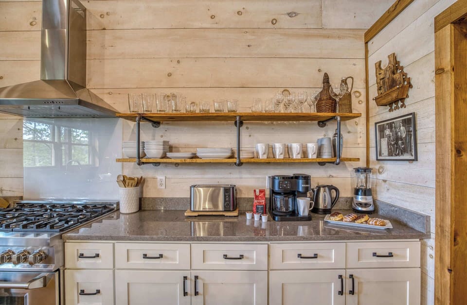 Large spacious counters and cabinet space
