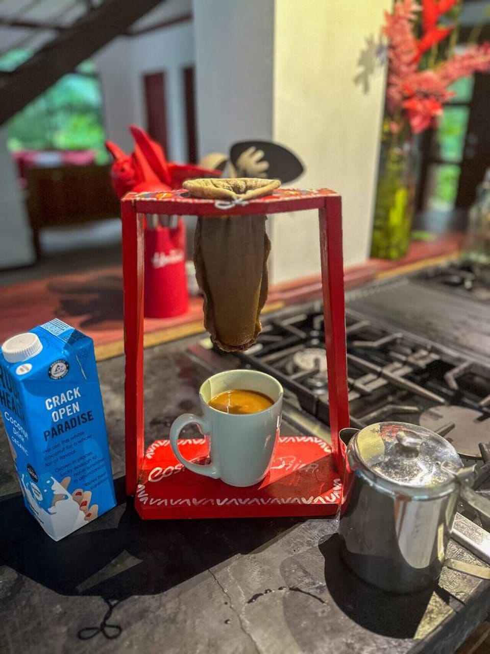 Traditional Costa Rican coffee maker, Chorreador