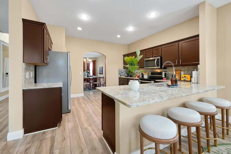 Comfortable seating for four, perfect for quick bites and easy conversation.