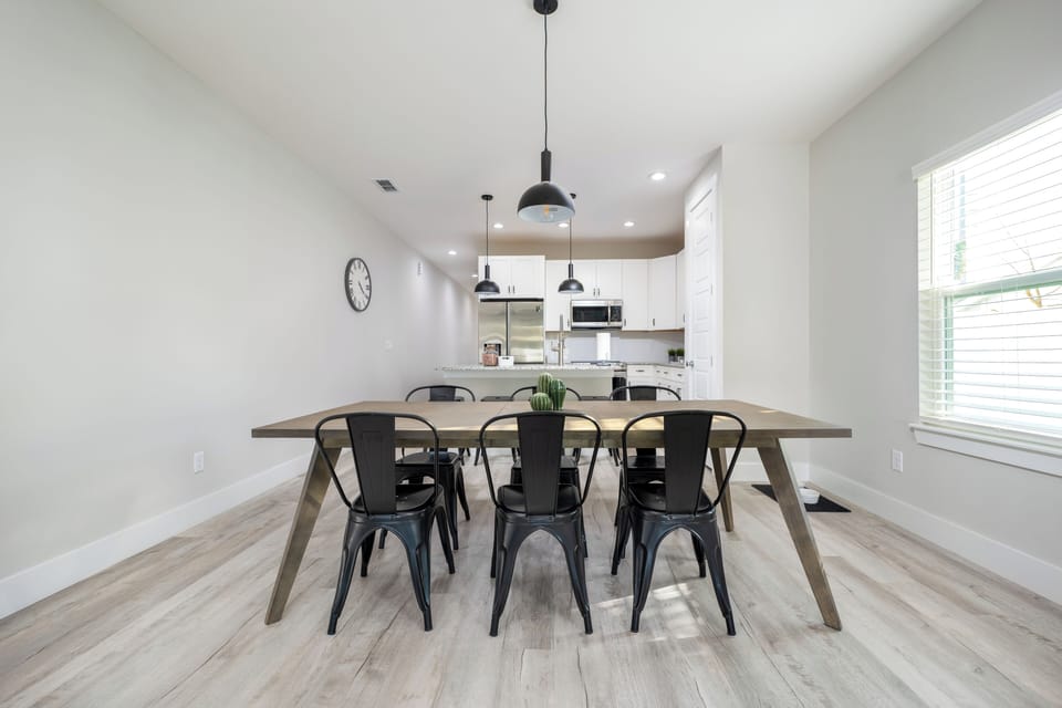 Open dining space with coastal charm—perfect for group-friendly beach vacations.