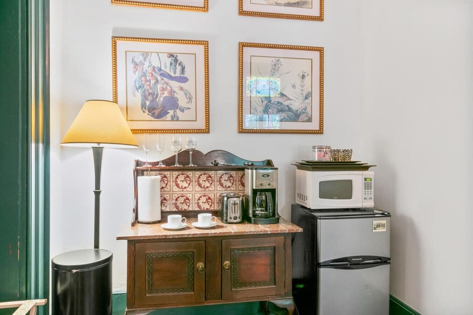 Food and beverage area in the studio