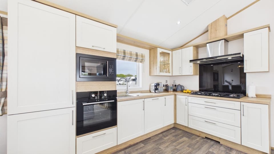 Kittiwake Lodge - 2 Bed Lodge - Wisemans Bridge (28825)