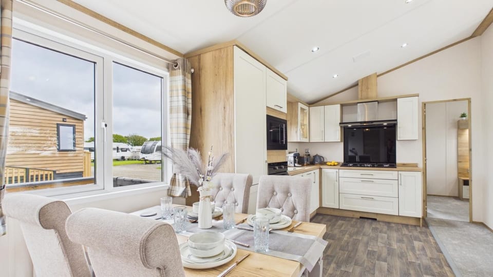 Kittiwake Lodge - 2 Bed Lodge - Wisemans Bridge (28829)