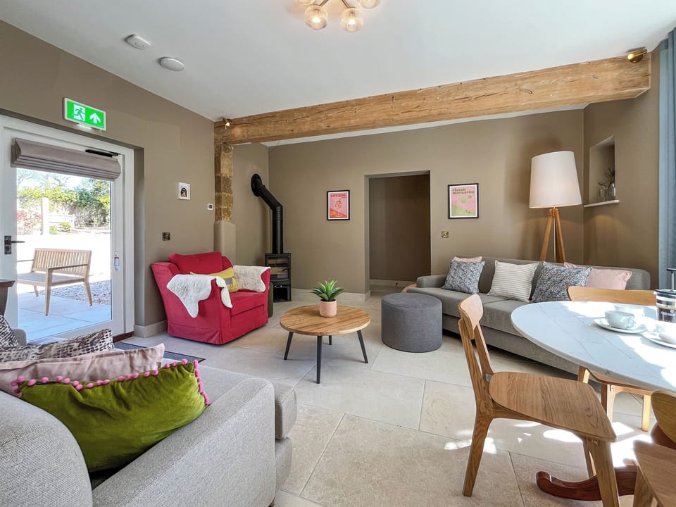 Living room/dining room | Coach House - Langbaurgh Hall, Great Ayton