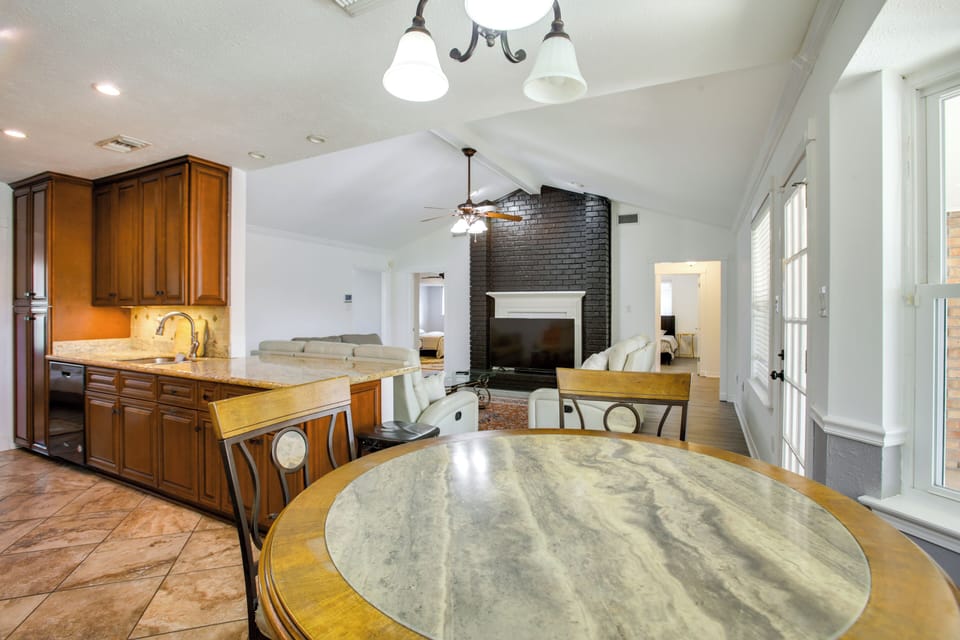 Breakfast Nook