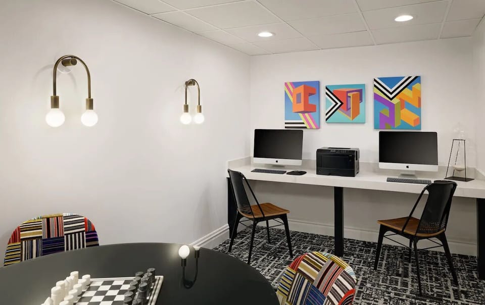 Get productive in the sleek shared workspace with desktop stations.
