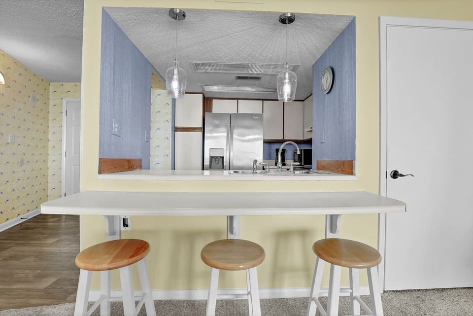 Breakfast Bar