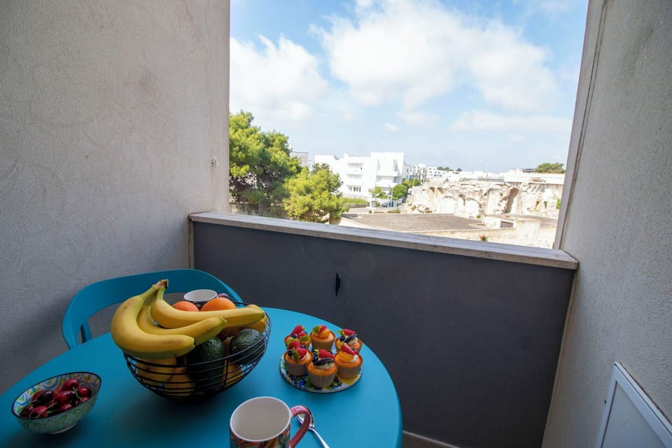Balcony / Terrace / Patio