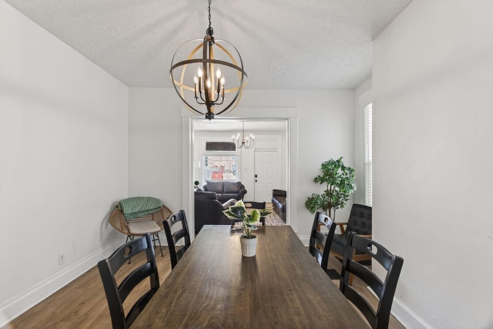 1009 Madison-12