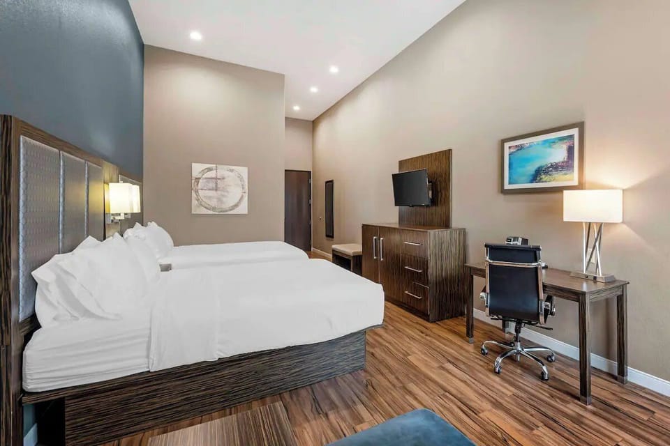 Bedroom. Interior and views may vary based on location and availability.