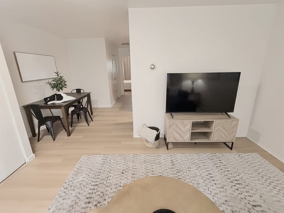 50" HDTV