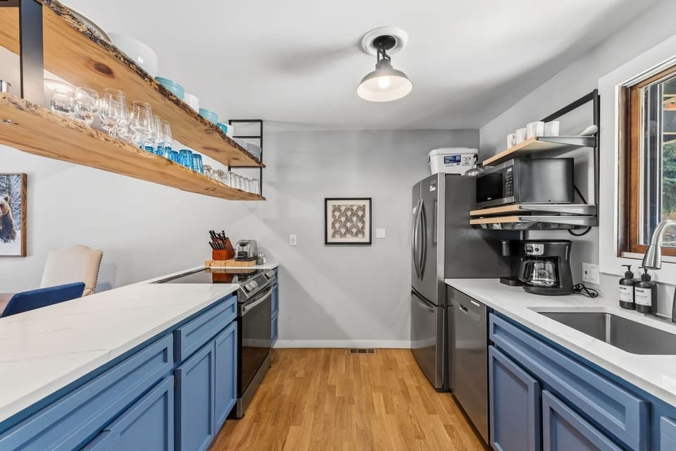 Fully equipped kitchen
