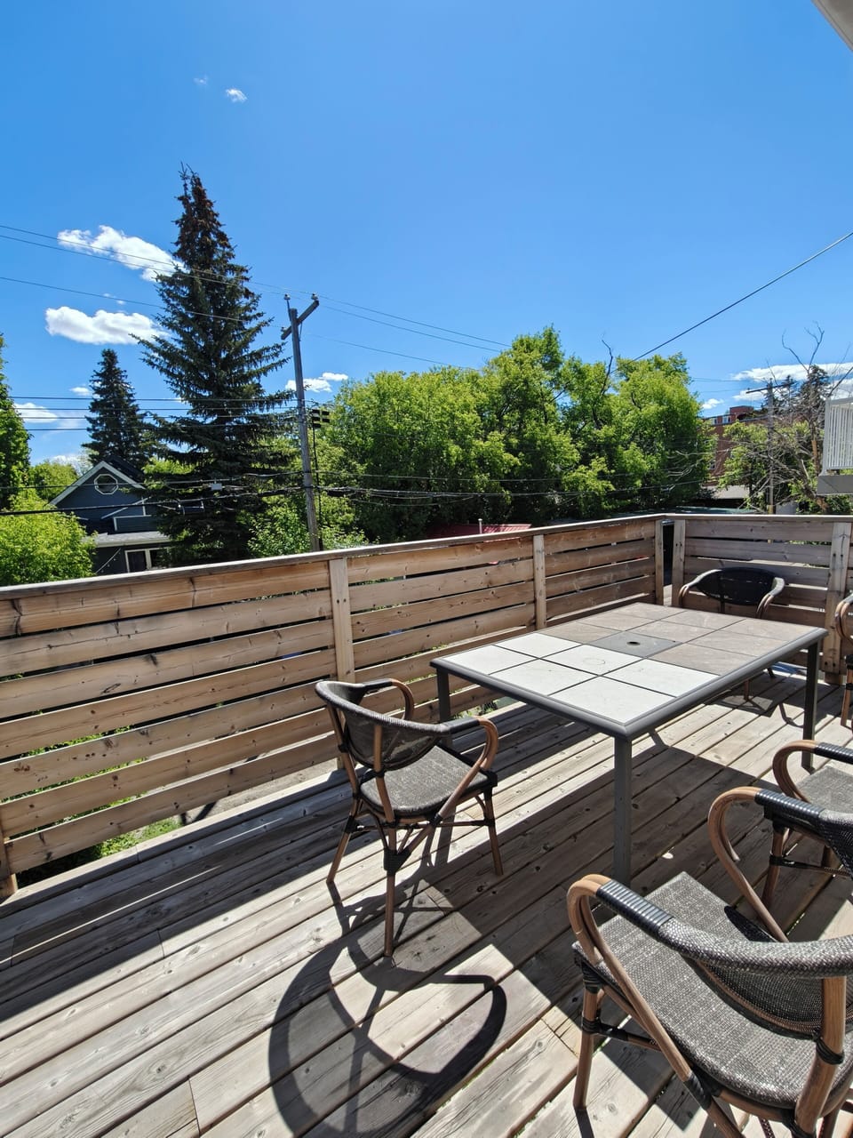 Outdoor dining