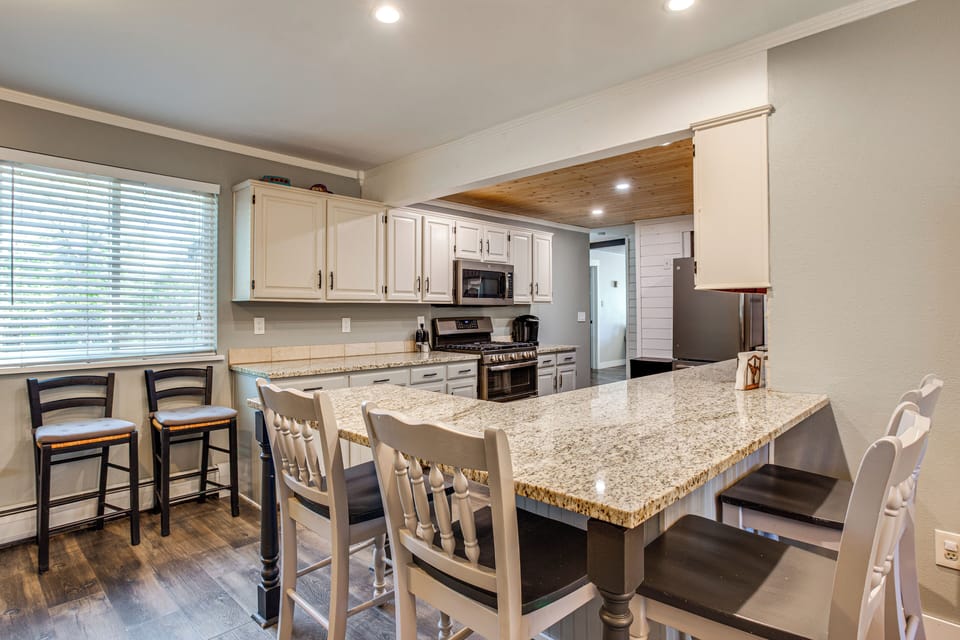 Kitchen | Main Floor | Keurig