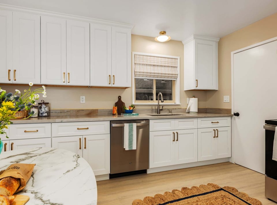 Made for cooking, sharing, and staying in