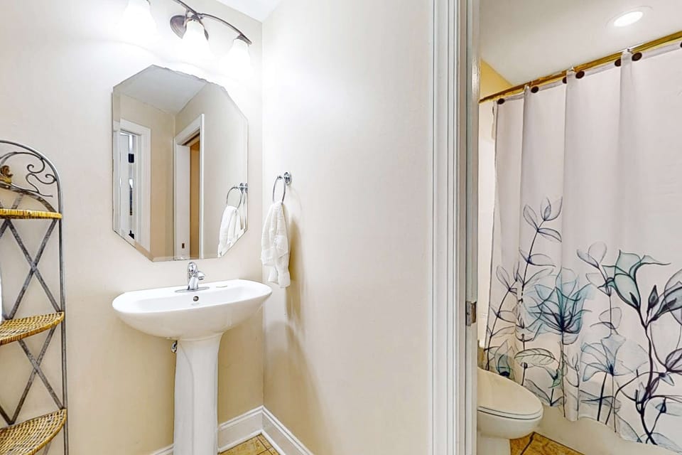 Bright and inviting with fresh decor and modern amenities for your comfort!