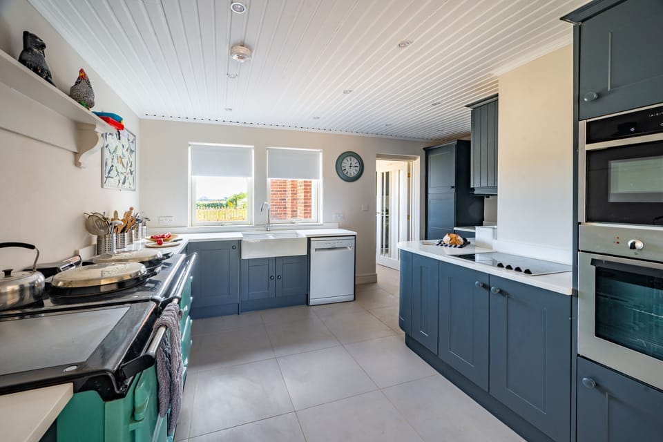 Ground floor: Kitchen in full detail