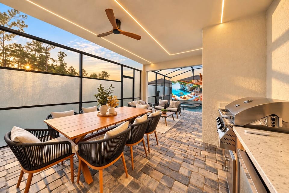 Outdoor dining