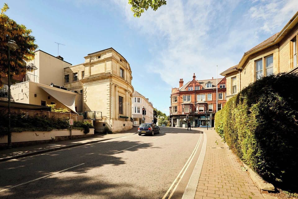 Flat 2, Club Chambers - Host & Stay