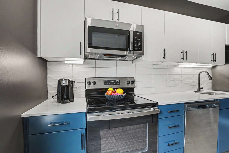 Fully equipped kitchen stocked with your basic cooking essentials and stainless steel appliances