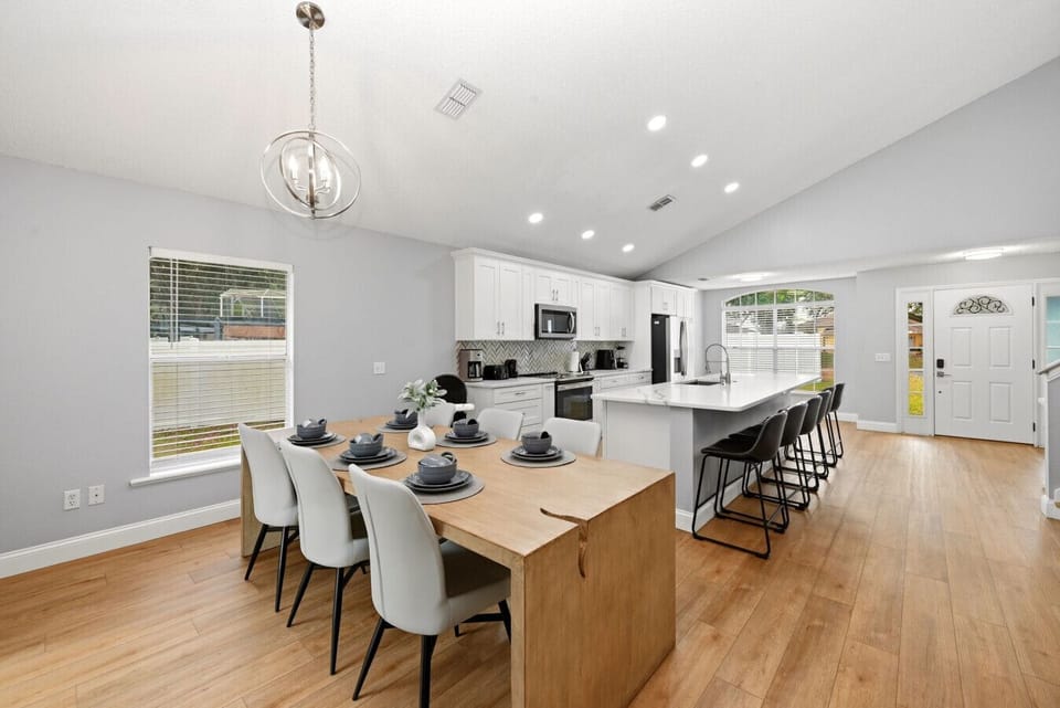Modern kitchen and dining space with room for everyone