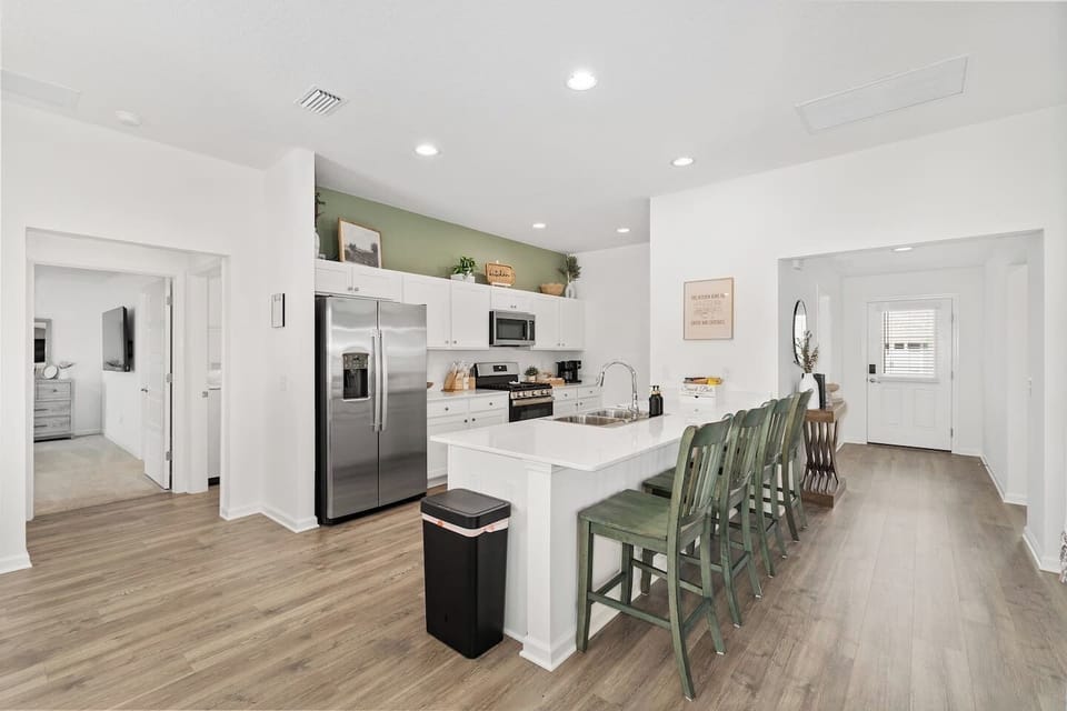The perfect space to gather and prepare for the day or end the night.