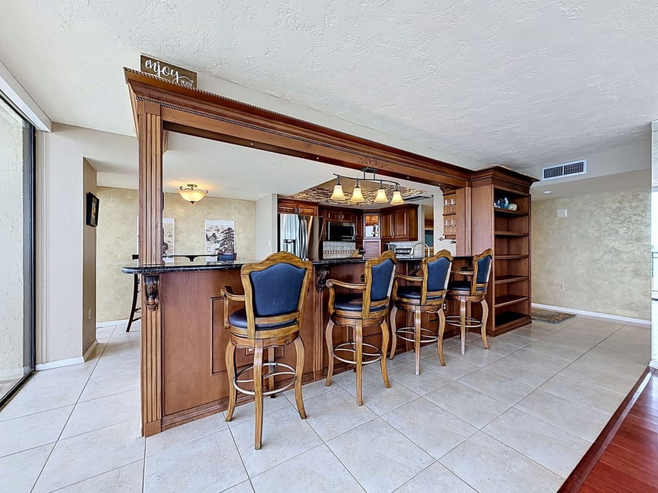 Additional Counter Seating
