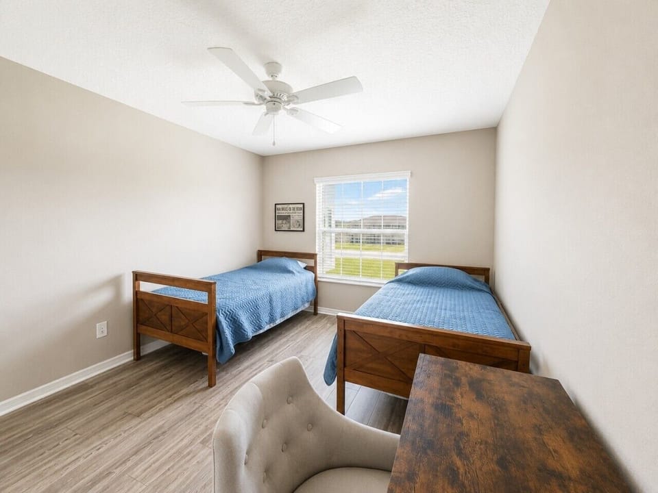 Guest Bedroom 1