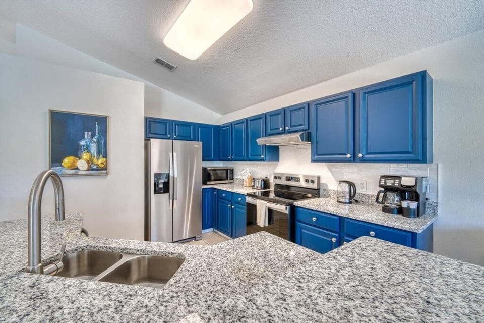 4719CumbiranLakes3