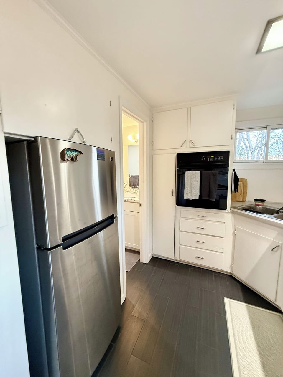 Full size refrigerator 