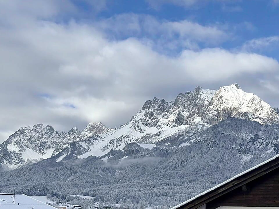 Mountain, Mountainous Landforms, Snow, Mountain Range, Winter, Hill, Highland, Ridge, Glacial Landform, Hill Station