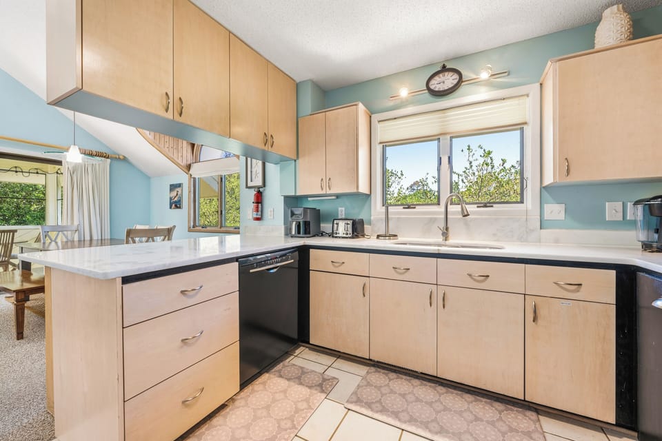 Kitchen - Top Level