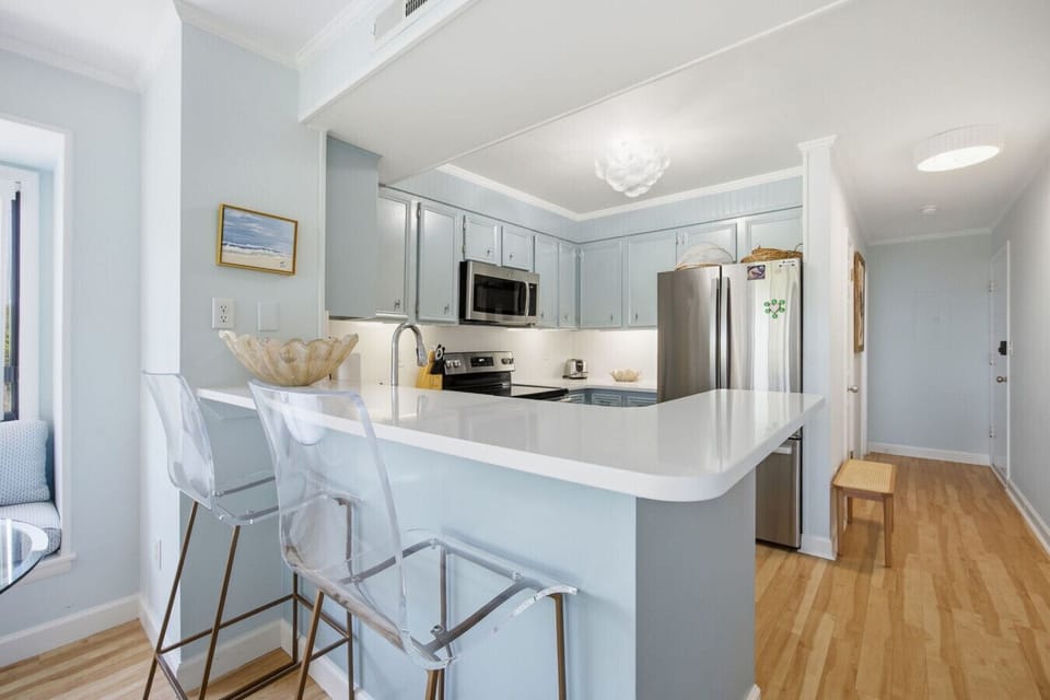 Light-filled kitchen perfect for morning coffee and easy beach-day meals