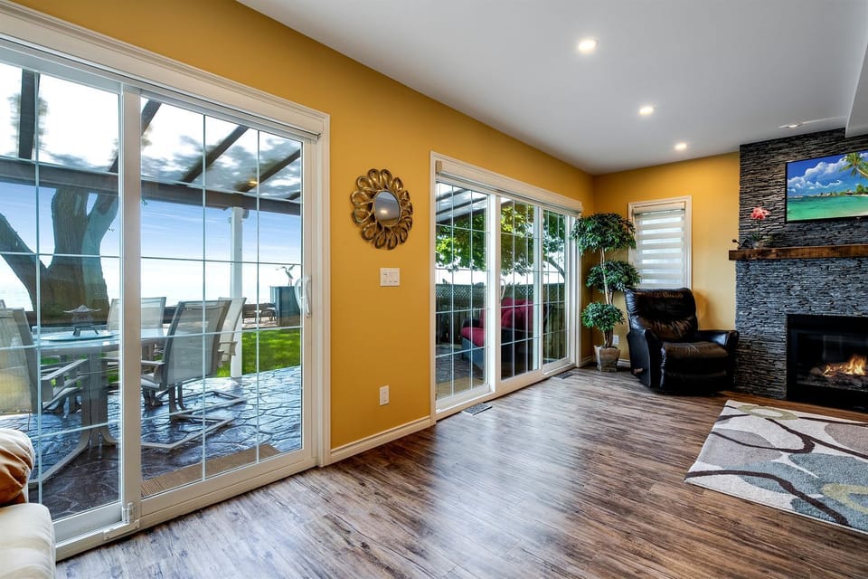 Lakeside Vacation Rental on Lake Erie for a Unique Escape in Leamington, Ontario House in Leamington