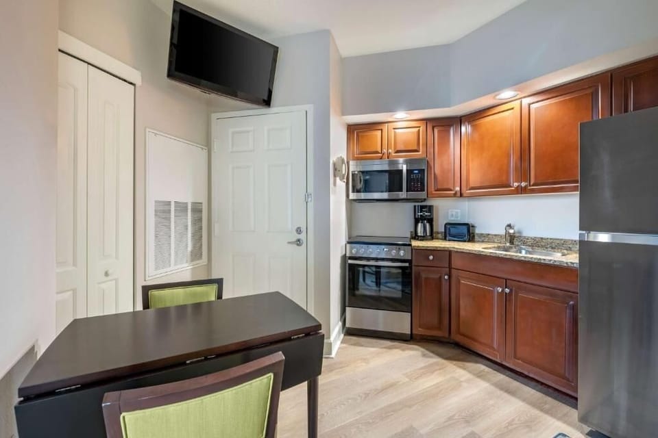 Cook easy meals in the fully equipped kitchen and dinette.
