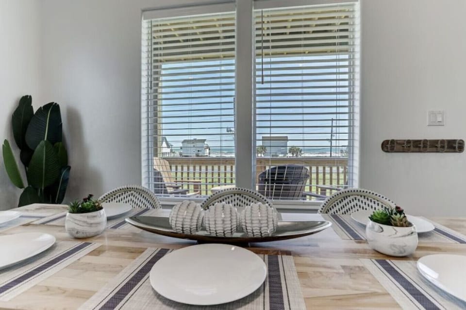 Pull up a chair — vacation tastes better here