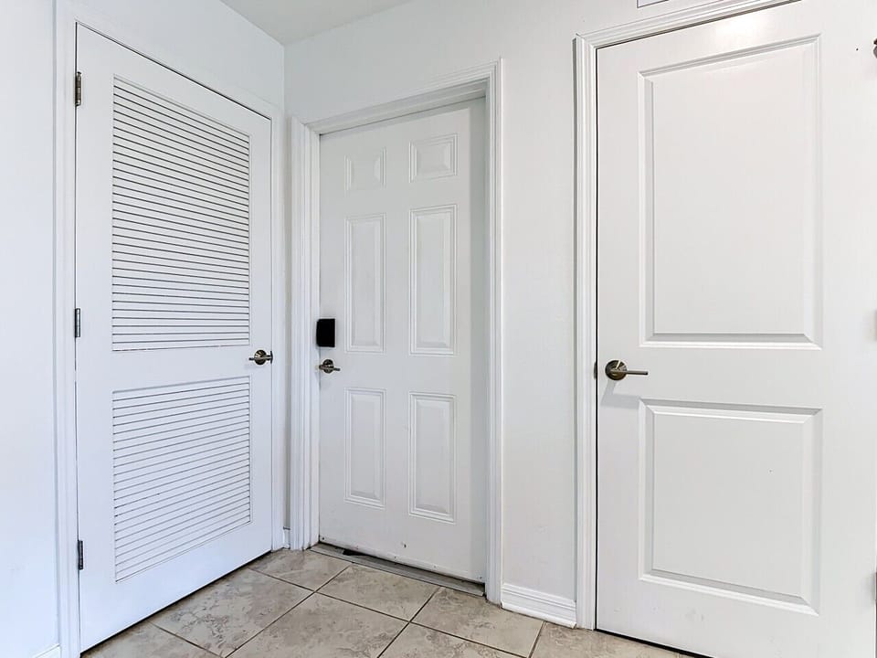 Clean and welcoming hallway