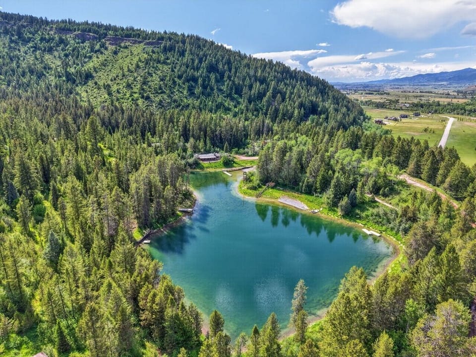 68-web-or-mls-Marcy Curr 1158 Snake River Rd 068