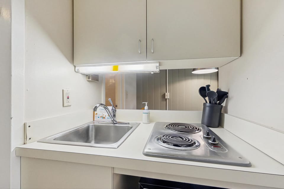 Kitchenette