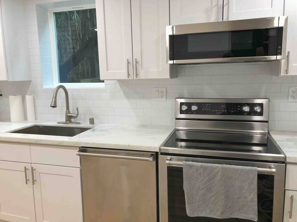 Stainless appliances