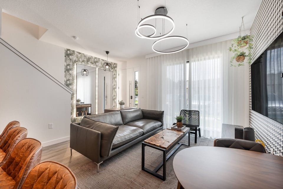 Communal lounge / TV room,Living Room