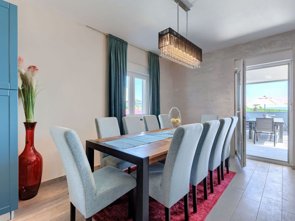 Apartment, Balcony, Coast, Hotel, Resort, Seaside Resort, Resort Town, Bay, Penthouse Apartment
